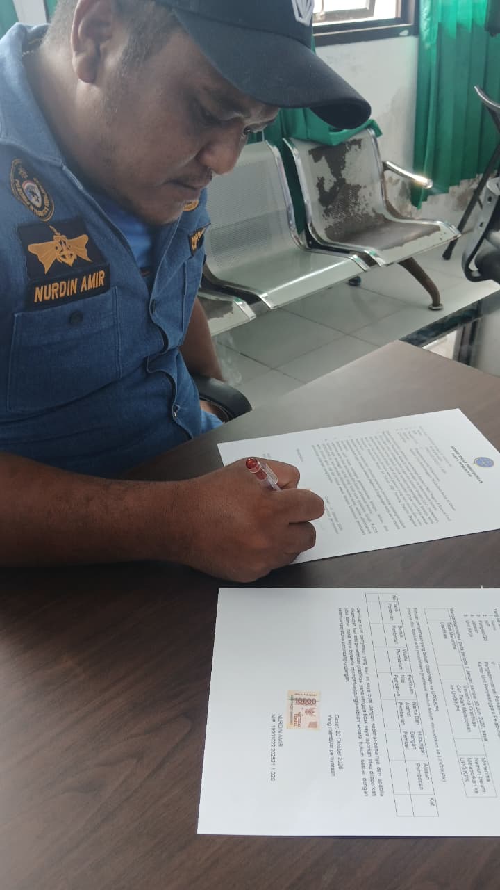 UPP Kelas III Geser melaksanakan penandatanganan pakta integritas dan pernyataan gratifikasi guna mewujudkan tatakelola pemerintahaan yang bersih dan berintegritas